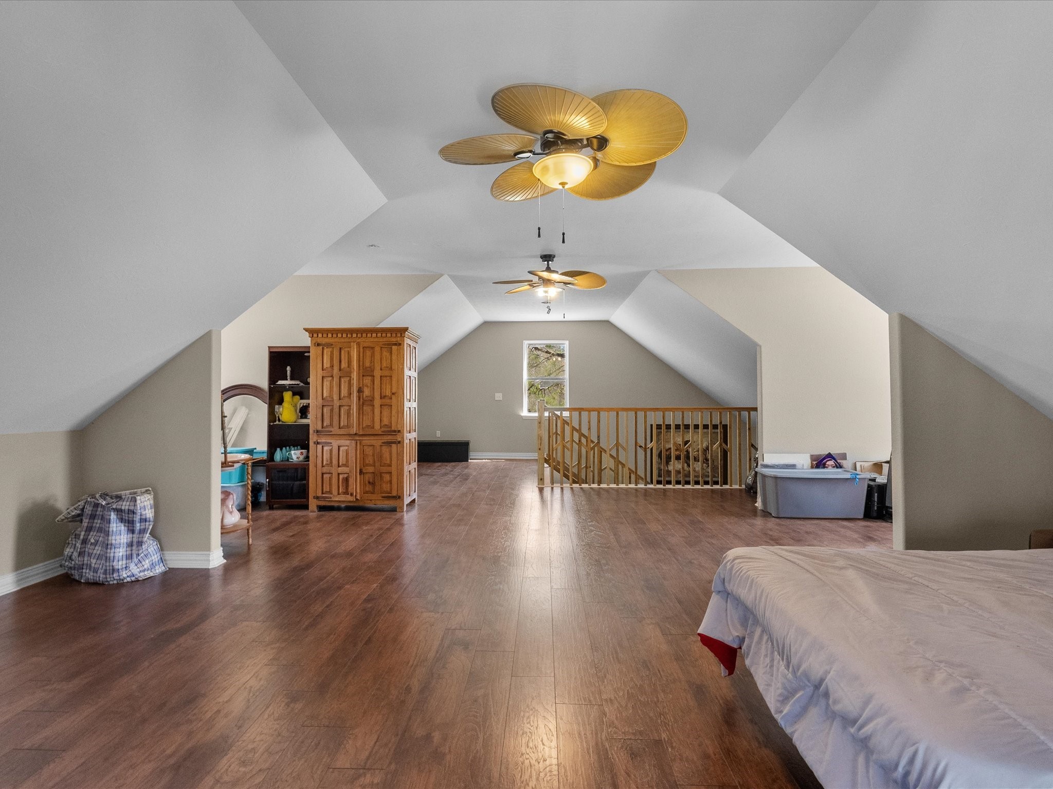 1151 County Line Road Shepherd, TX 77371 - Photo 22 of 40 a very nice looking room with wooden floor