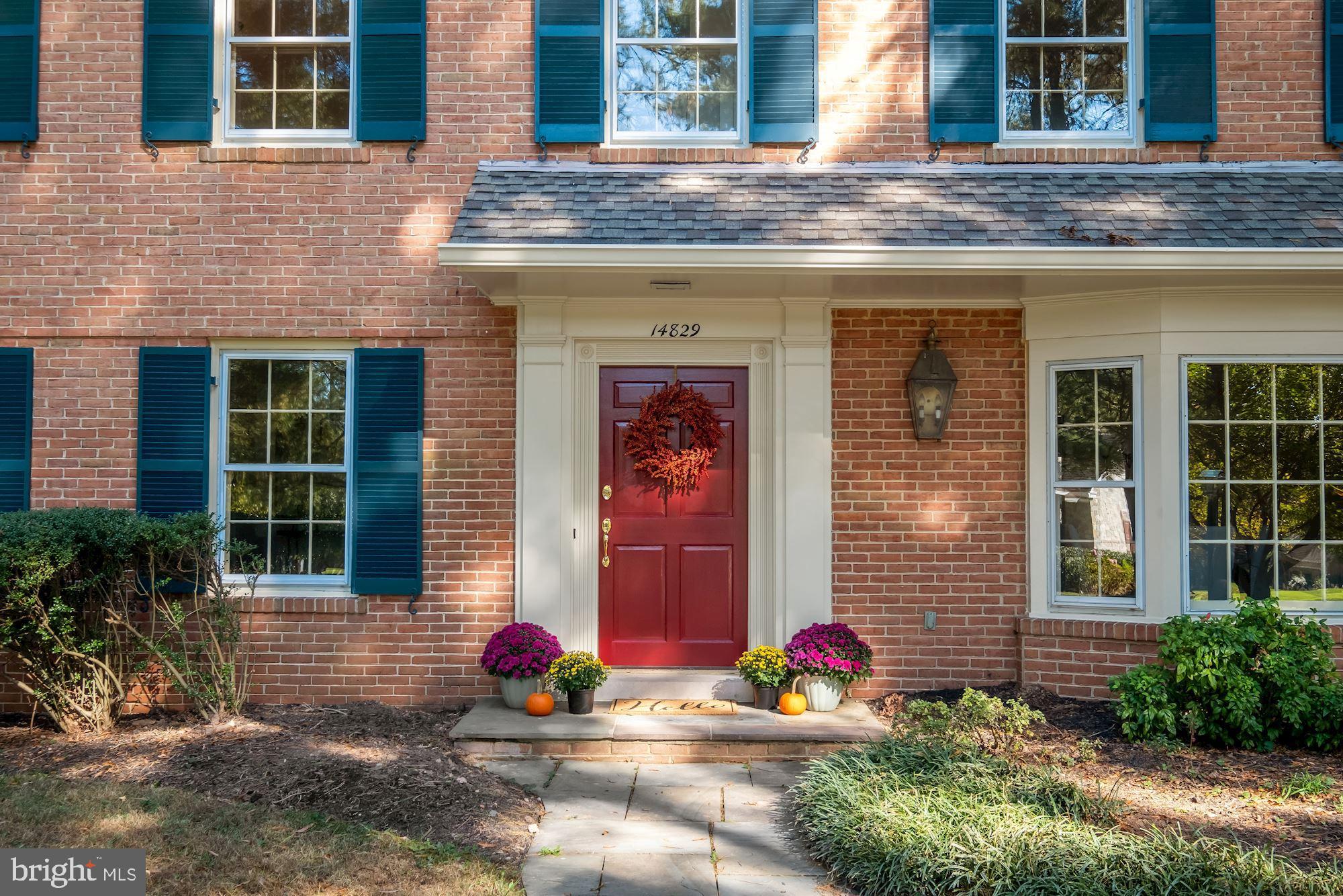 14829 Spring Meadows Drive Darnestown, MD 20874 - Photo 3 of 52 Warm and inviting