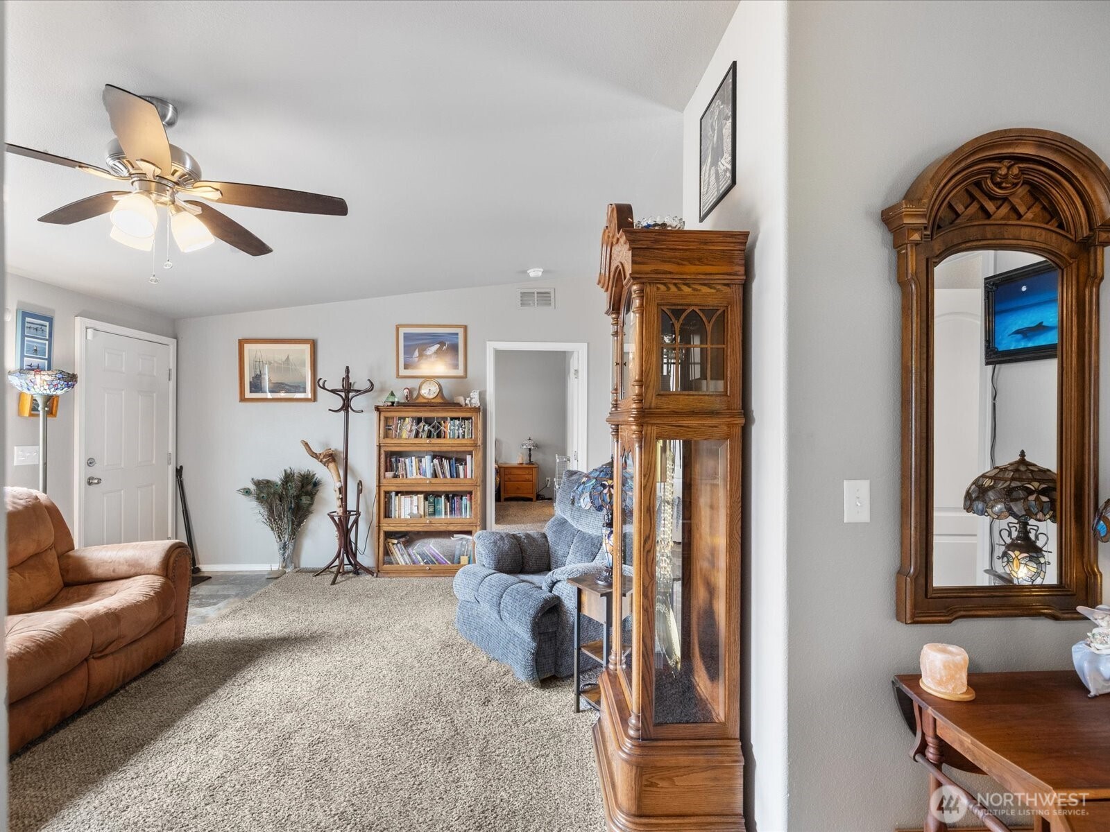 12721 West Macs Loop Road Granite Falls, WA 98252 - Photo 19 of 31 a living room with furniture and ceiling fan