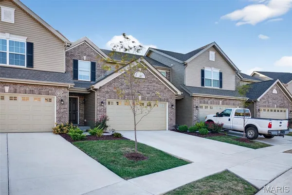 $315,000 | 112 Deer Grv Court, St. Peters, MO 63376