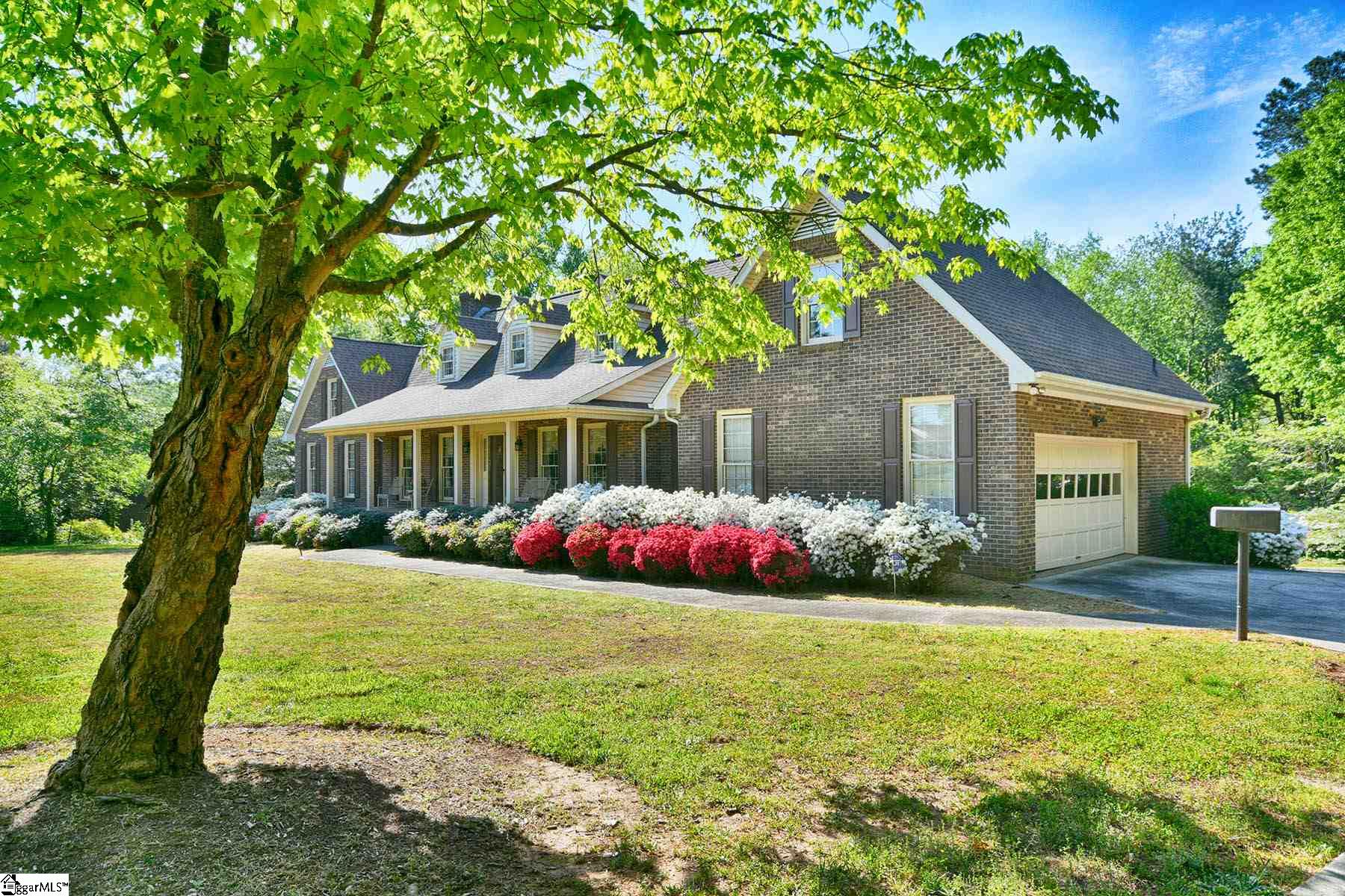 2185 Locust Hill Road Greer, SC 29651 - Photo 3 of 36