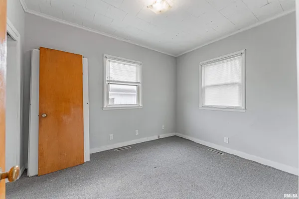 $50,000 | 405 5th Street, Lincoln, IL 62656