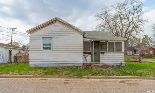 $50,000 | 405 5th Street, Lincoln, IL 62656