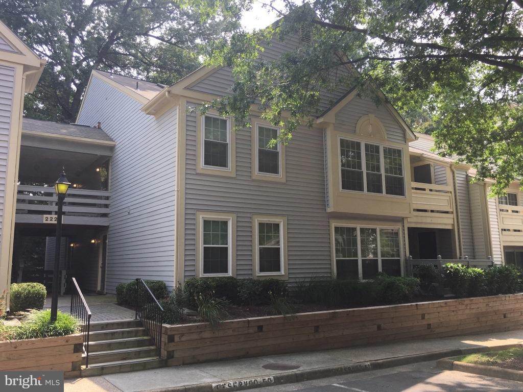 2225 Lovedale Lane, Unit 310A Reston, VA 20191 - Photo 1 of 12 Exterior (Front)