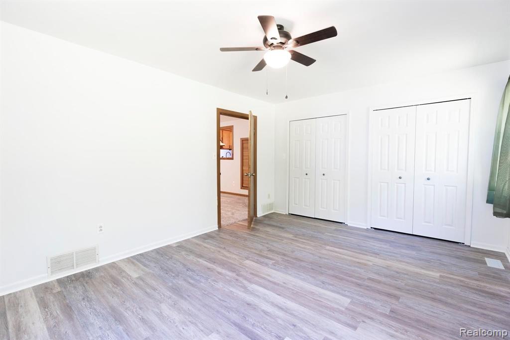 28500 King Road Romulus, MI 48174 - Photo 29 of 39
