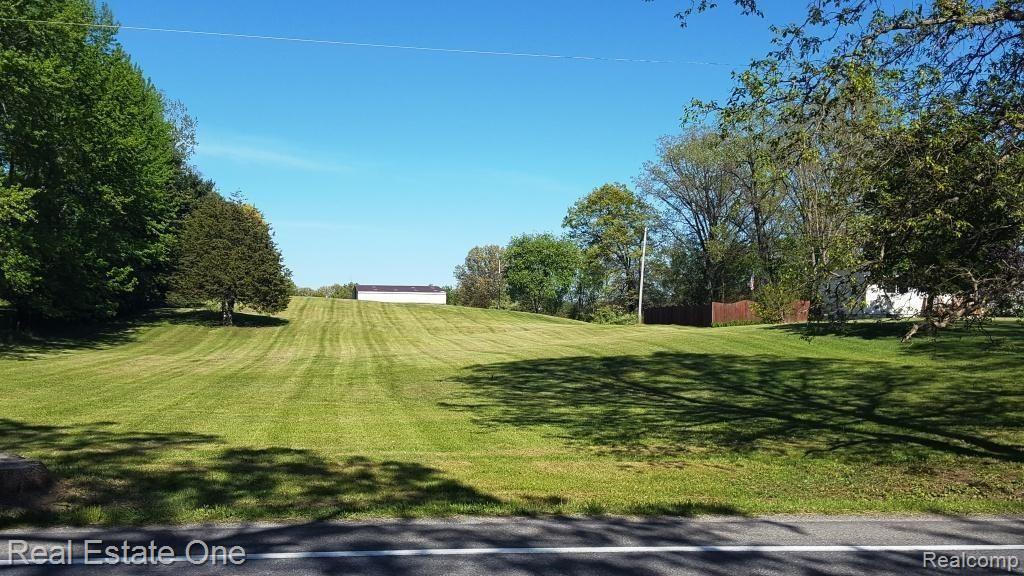 8405 Werkner Road Chelsea, MI 48118 - Photo 34 of 74 20170515_172114.jpg