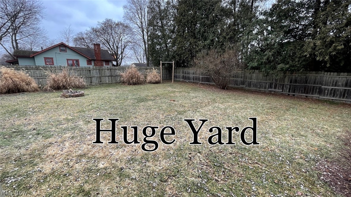 3016 Navarre Road Southwest Canton, OH 44706 - Photo 16 of 16 Private, Large Yard