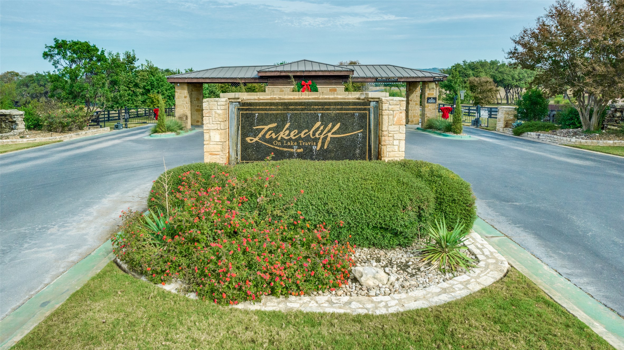 2711 Cliff Point Spicewood, TX 78669 - Photo 20 of 22 a view of outdoor kitchen