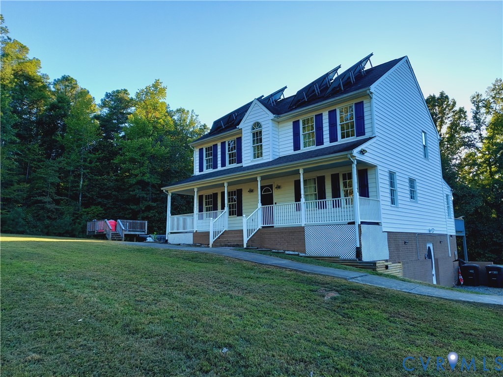 18313 Shiloh Church Road Beaverdam, VA 23015 - Photo 3 of 39 a view of a house with a yard