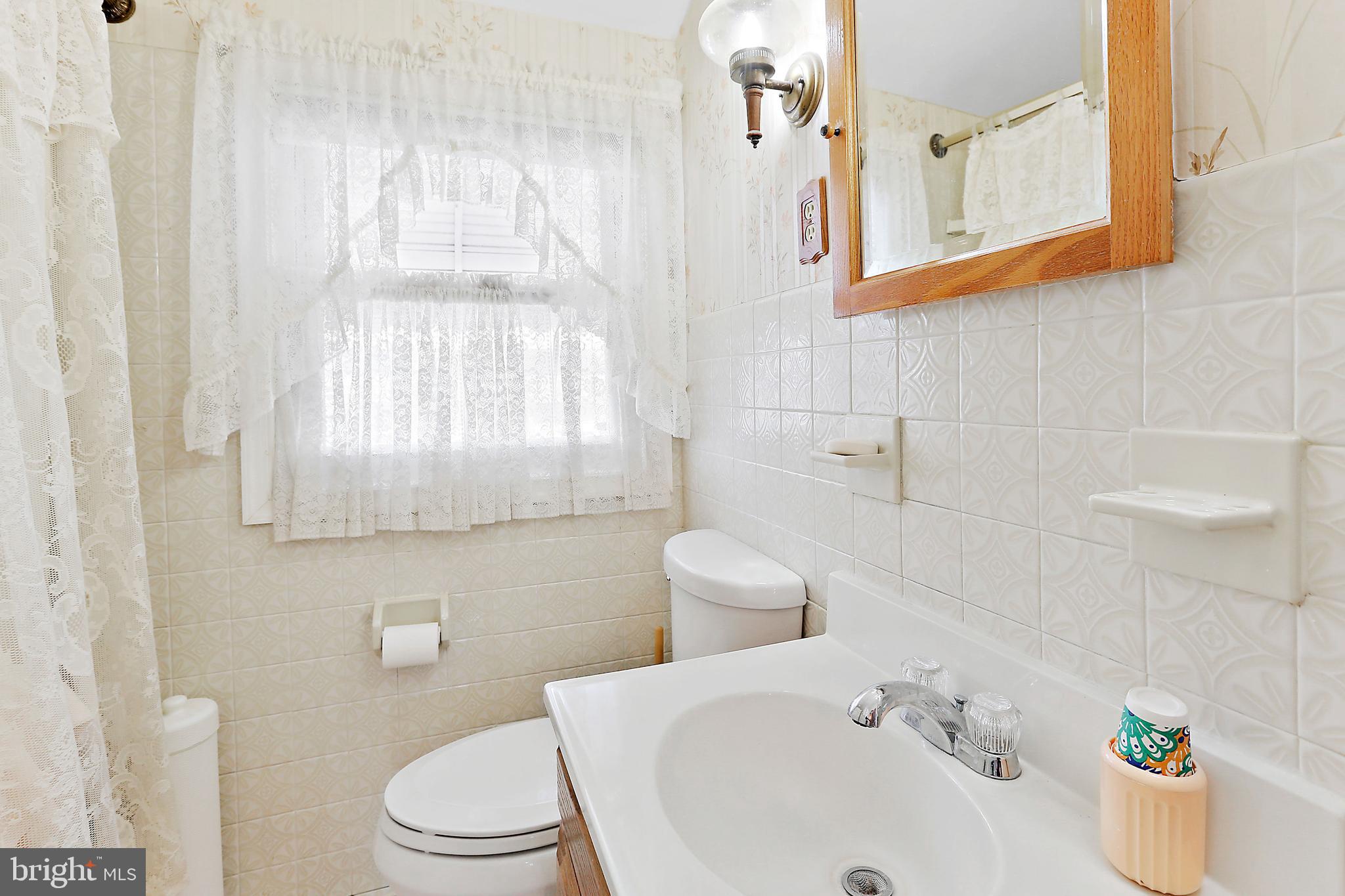 2719 Kirkleigh Road Baltimore, MD 21222 - Photo 22 of 30