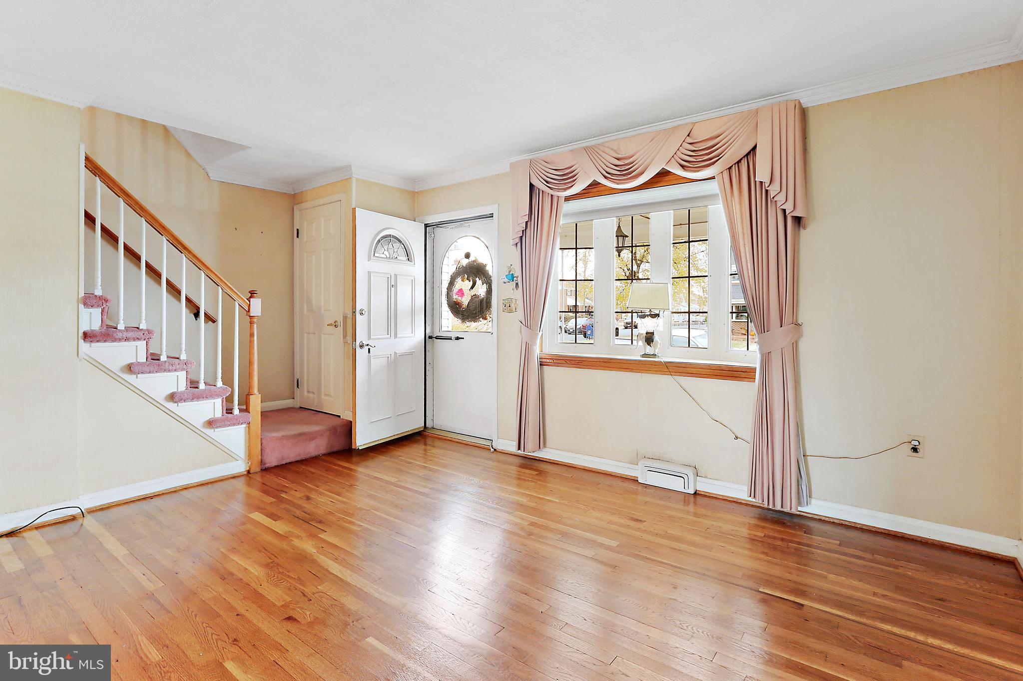 2719 Kirkleigh Road Baltimore, MD 21222 - Photo 4 of 30