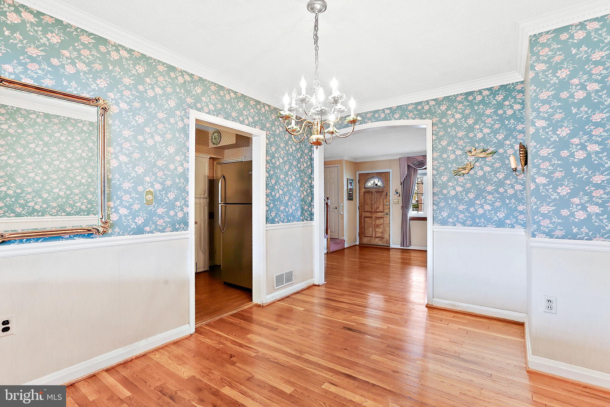 2719 Kirkleigh Road Baltimore, MD 21222 - Photo 9 of 30