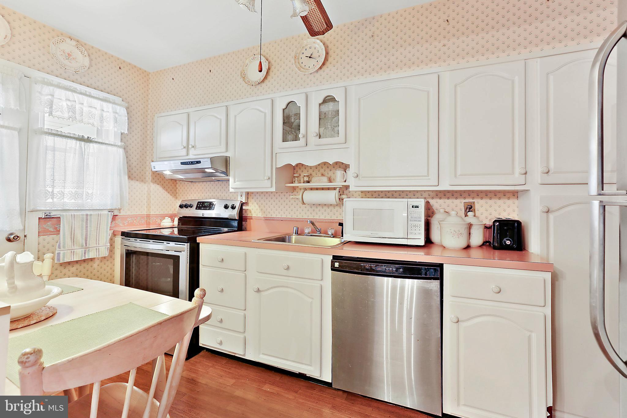 2719 Kirkleigh Road Baltimore, MD 21222 - Photo 10 of 30