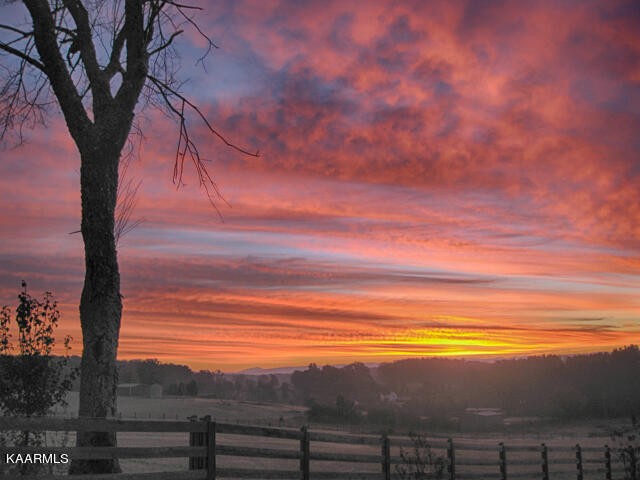 6069 Morganton Road Greenback, TN 37742 - Photo 5 of 60 a view of ocean from a city