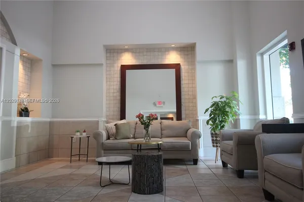 $2,350 | 50 Menores Avenue, Unit 606, Coral Gables, FL 33134