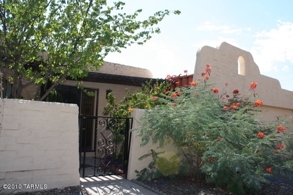 285 South Kolb Road, Unit 15 Tucson, AZ 85710 - Photo 1 of 18 Gallery Image 1