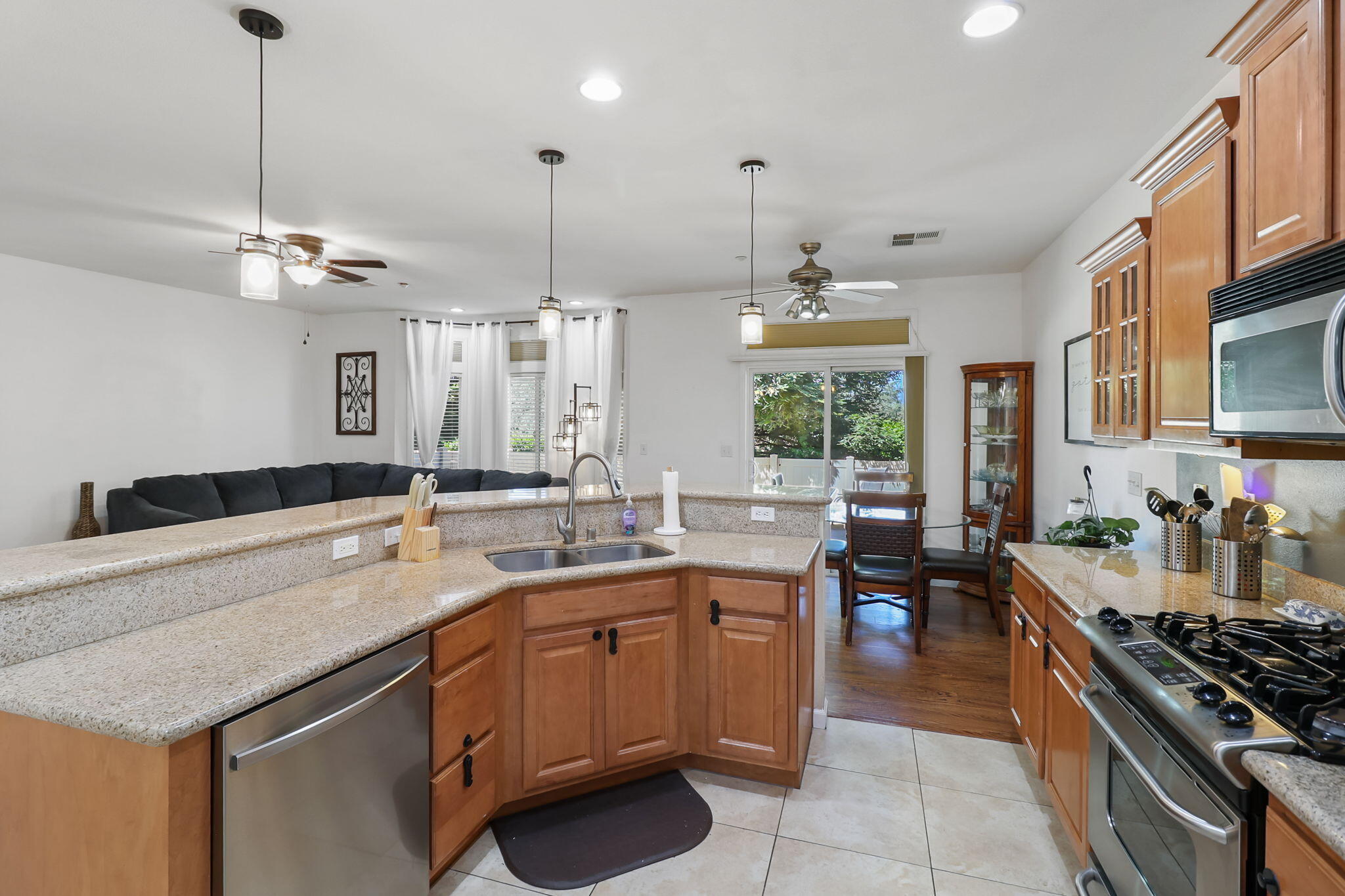 3144 Niklaus Path Redding, CA 96002 - Photo 13 of 24 20-web-or-mls-05-2