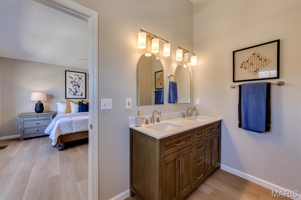 2301 Fairway High Ridge, MO 63049 - Photo 19 of 51