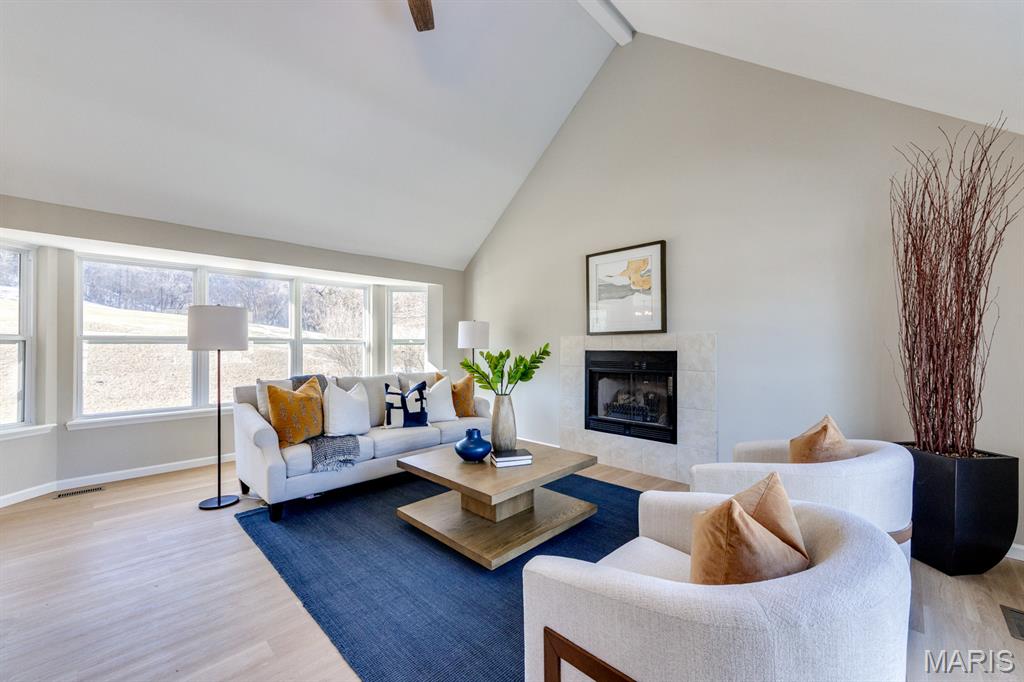 2301 Fairway High Ridge, MO 63049 - Photo 2 of 51