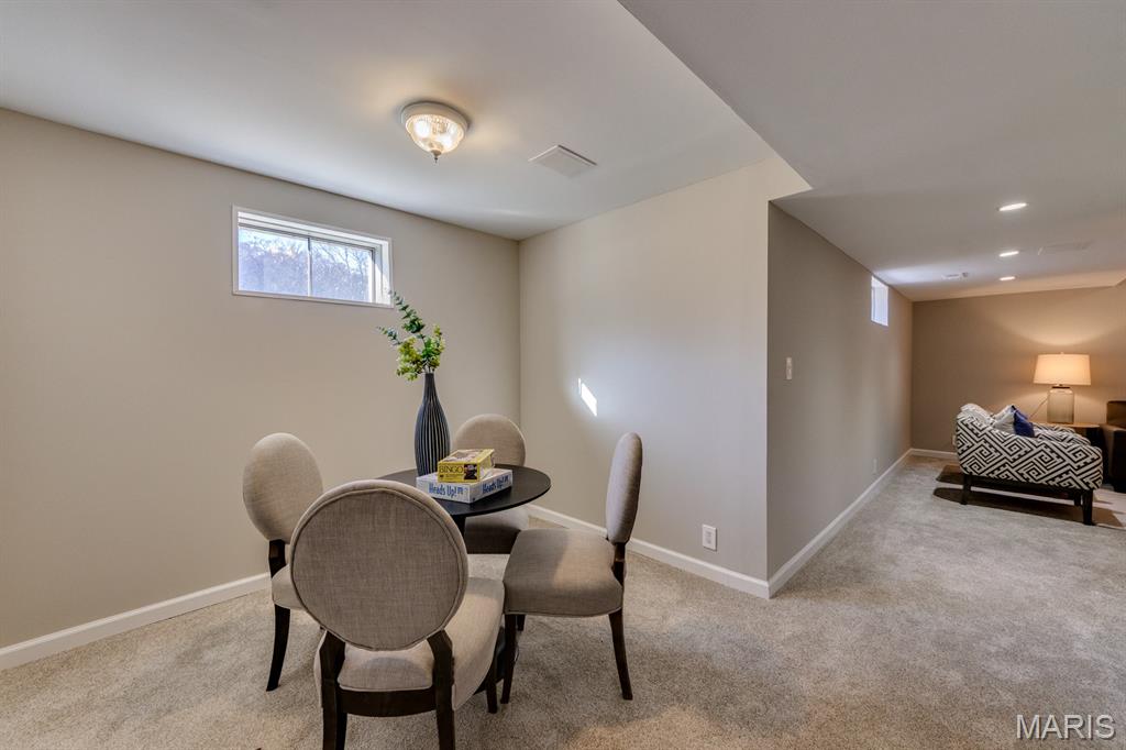 2301 Fairway High Ridge, MO 63049 - Photo 34 of 51