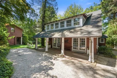 $1,899,000 | 42 Hillcrest Avenue, Roslyn, NY 11576