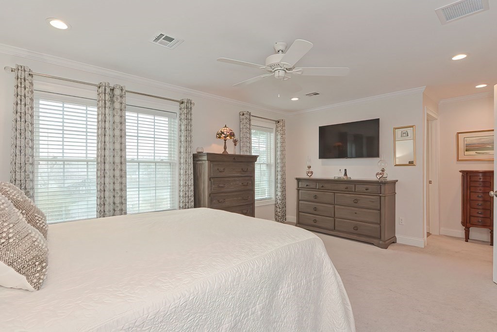 54 Oakhurst Road Hopkinton, MA 01748 - Photo 19 of 38 Gallery Image 19