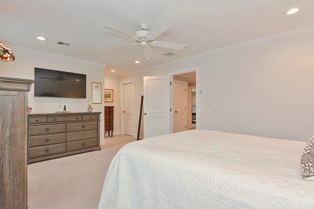 54 Oakhurst Road Hopkinton, MA 01748 - Photo 20 of 38 Gallery Image 20