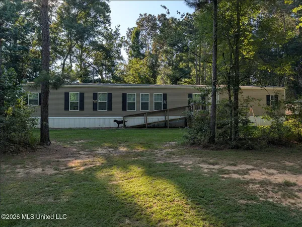 $119,900 | 2006 Hopoca Road, Carthage, MS 39051