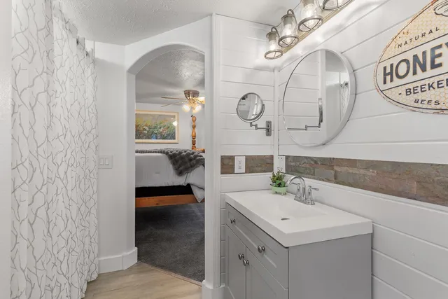 $599,000 | 332841 Highway 2, Newport, WA 99156