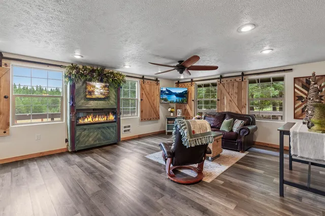 $599,000 | 332841 Highway 2, Newport, WA 99156