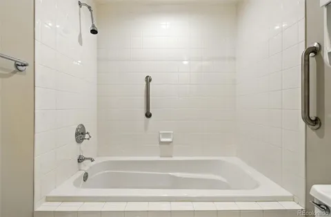 $475,000 | 1631 Emerson Street, Unit 207, Denver, CO 80218
