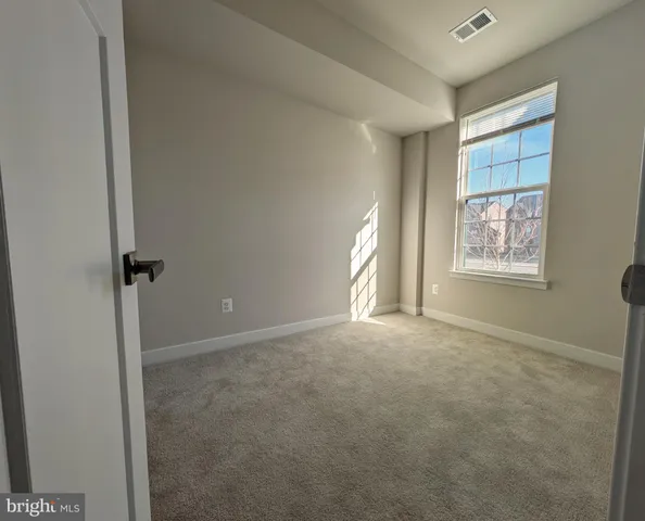 $3,195 | 14024 Sunrise Valley Drive, Herndon, VA 20171