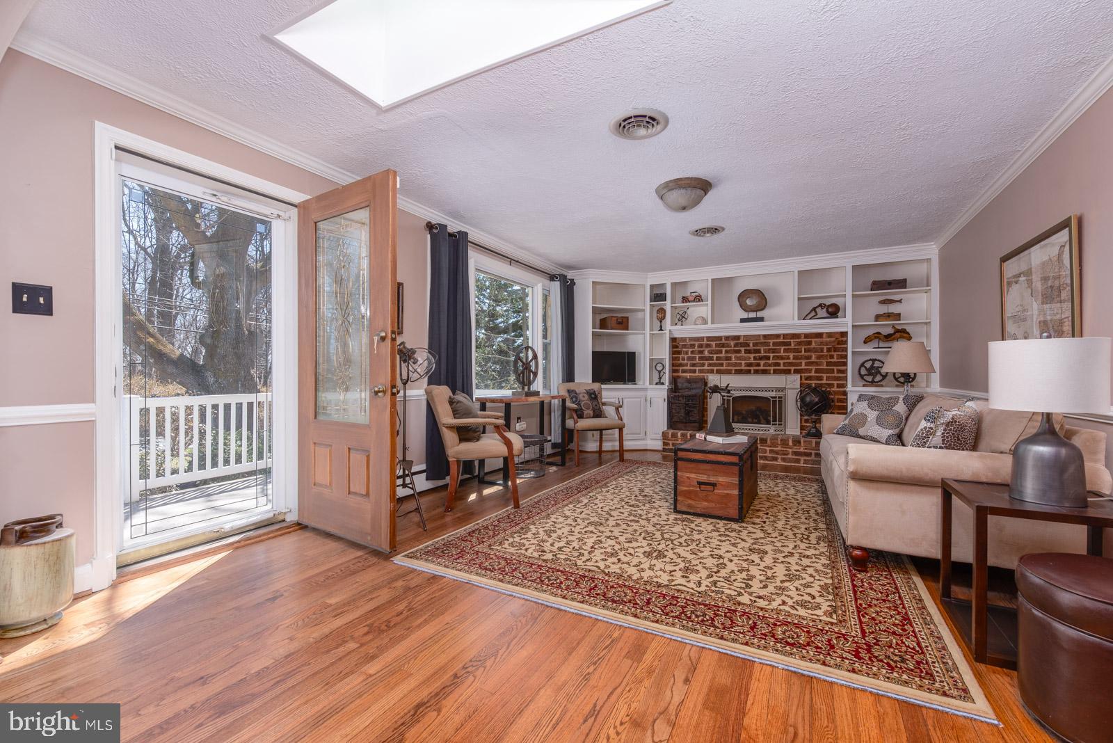Living Room  with  beautiful Hardwood Floors