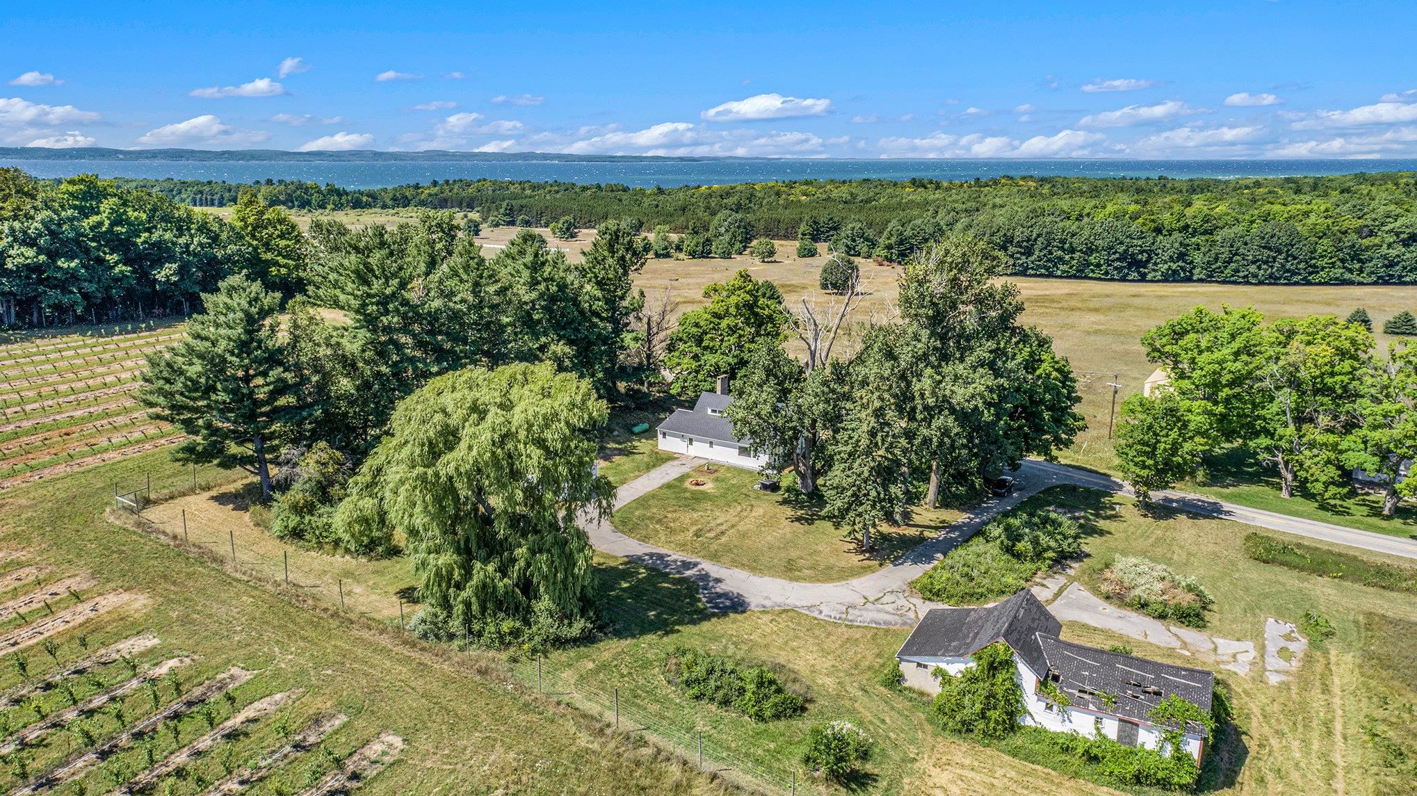 3802 Tompkins Road Traverse City, MI 49686 - Photo 42 of 46 1929685-5A5FF195-8740-4428-A911-F9CC7F38E88E.JPG