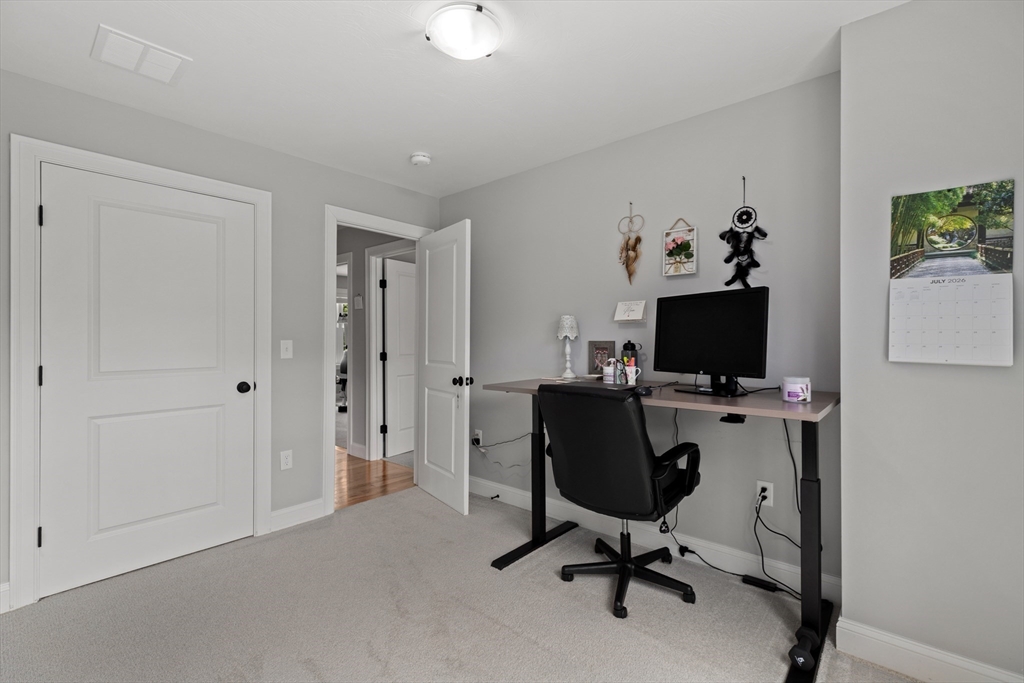 23 Hager Park Road Westminster, MA 01473 - Photo 26 of 41