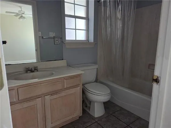 $1,200 | 149 Remmy Court, Mandeville, LA 70448