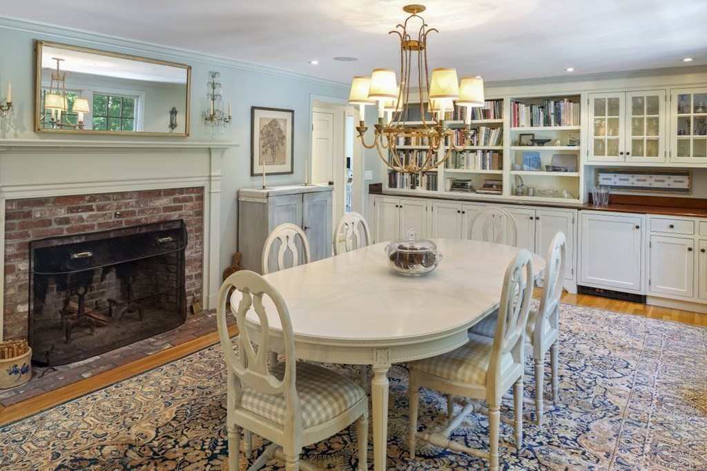 438 Bridge Street Hamilton, MA 01982 - Photo 15 of 37 Gallery Image 15