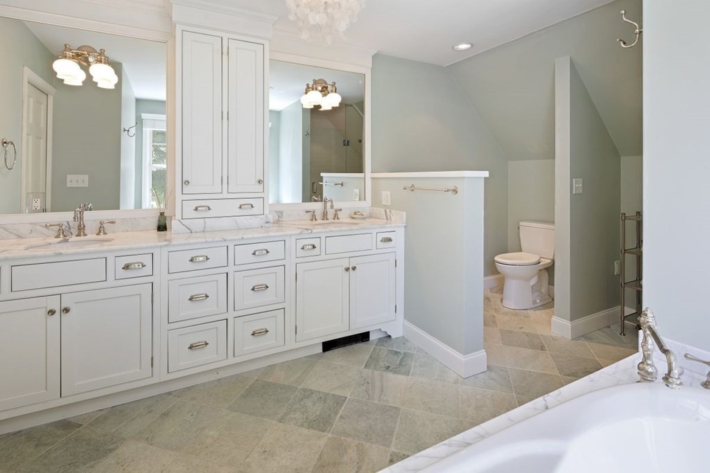 438 Bridge Street Hamilton, MA 01982 - Photo 21 of 37 Gallery Image 21