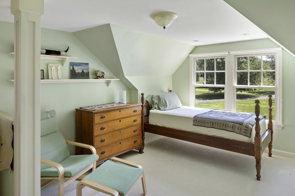 438 Bridge Street Hamilton, MA 01982 - Photo 23 of 37 Gallery Image 23