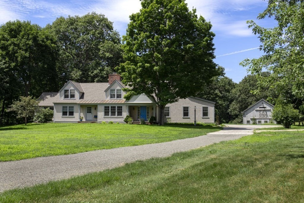 438 Bridge Street Hamilton, MA 01982 - Photo 26 of 37 Gallery Image 26