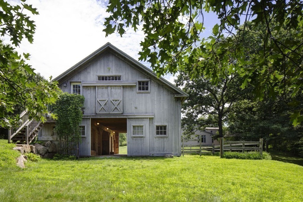 438 Bridge Street Hamilton, MA 01982 - Photo 32 of 37 Gallery Image 32