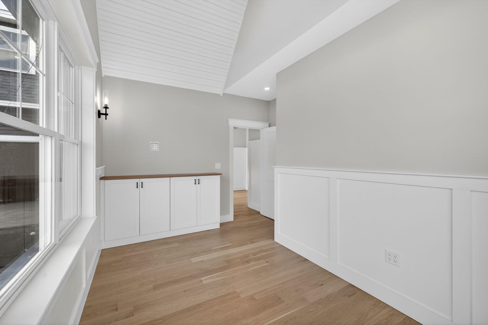 258 North Amherst Road, Unit 34 Bedford, NH 03110 - Photo 35 of 56 Gallery Image 35