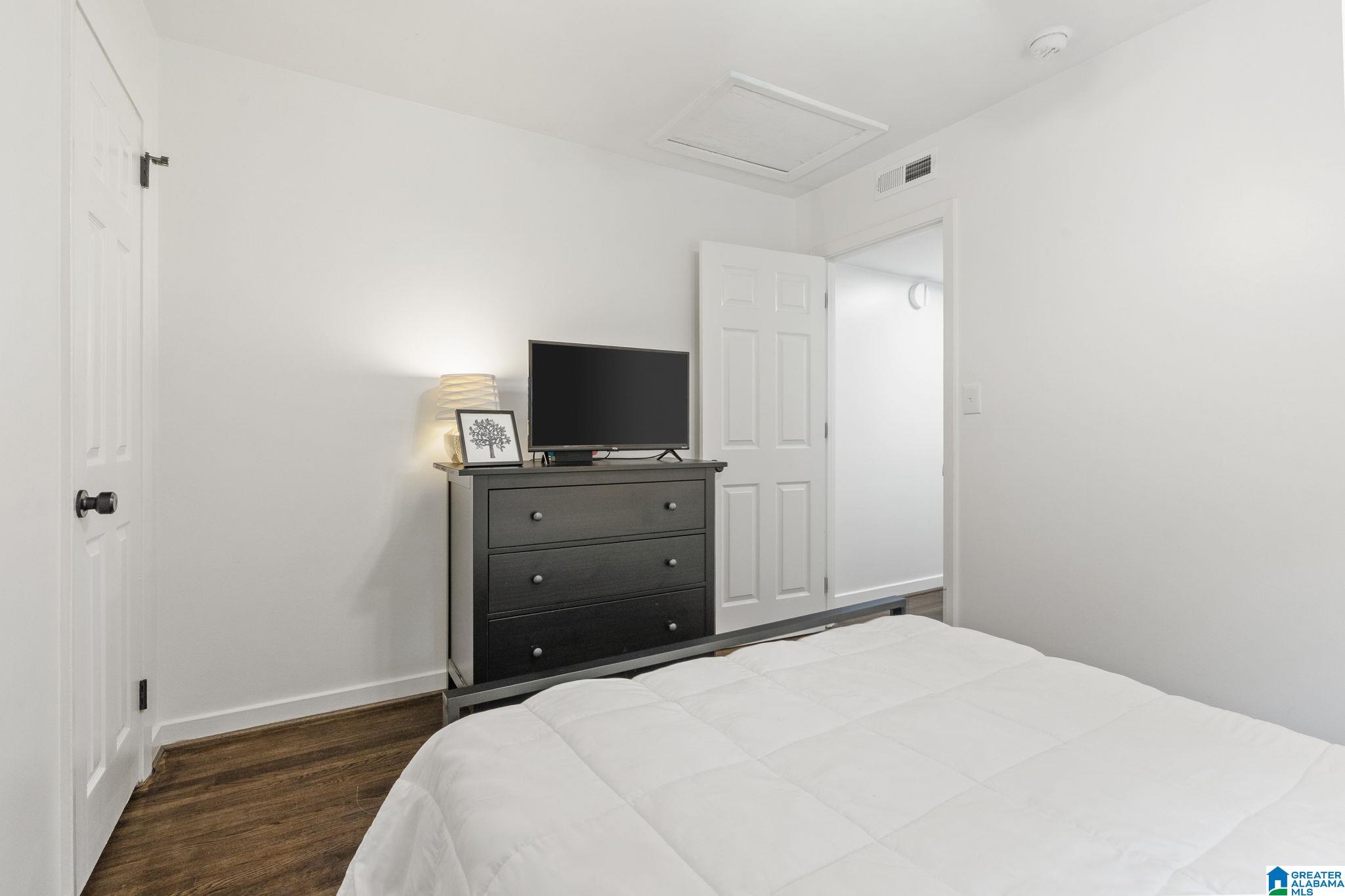 124 Stoneview Road Birmingham, AL 35210 - Photo 21 of 28