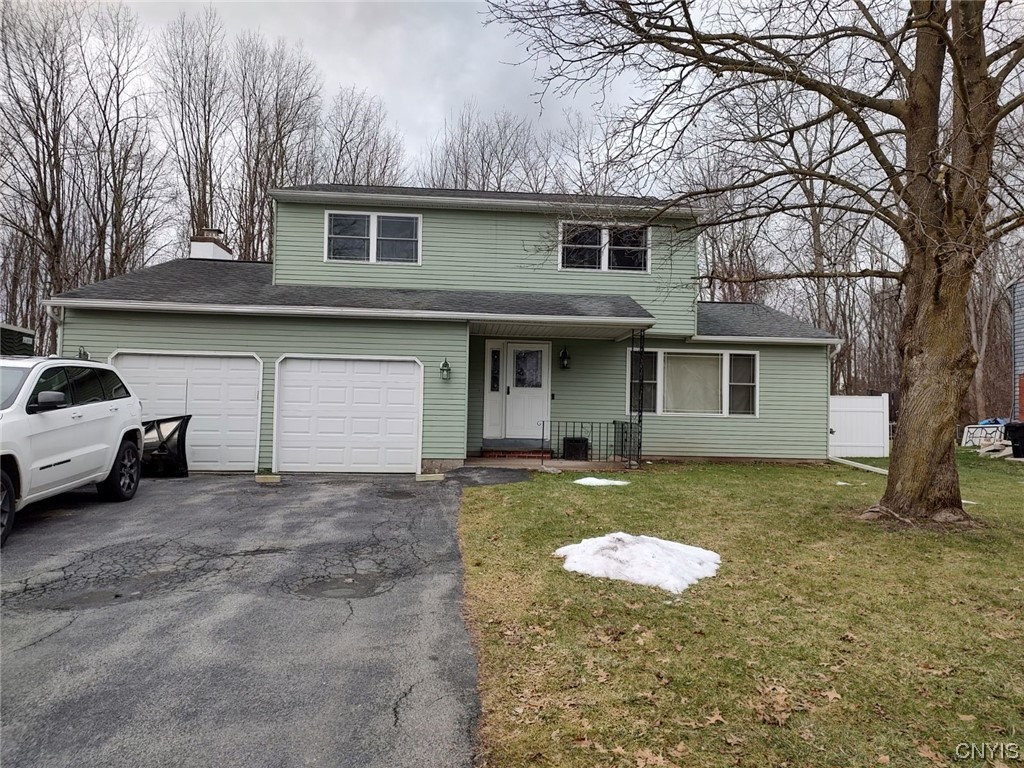 8047 Stepping Stone Lane, Clay, NY 13090 Compass