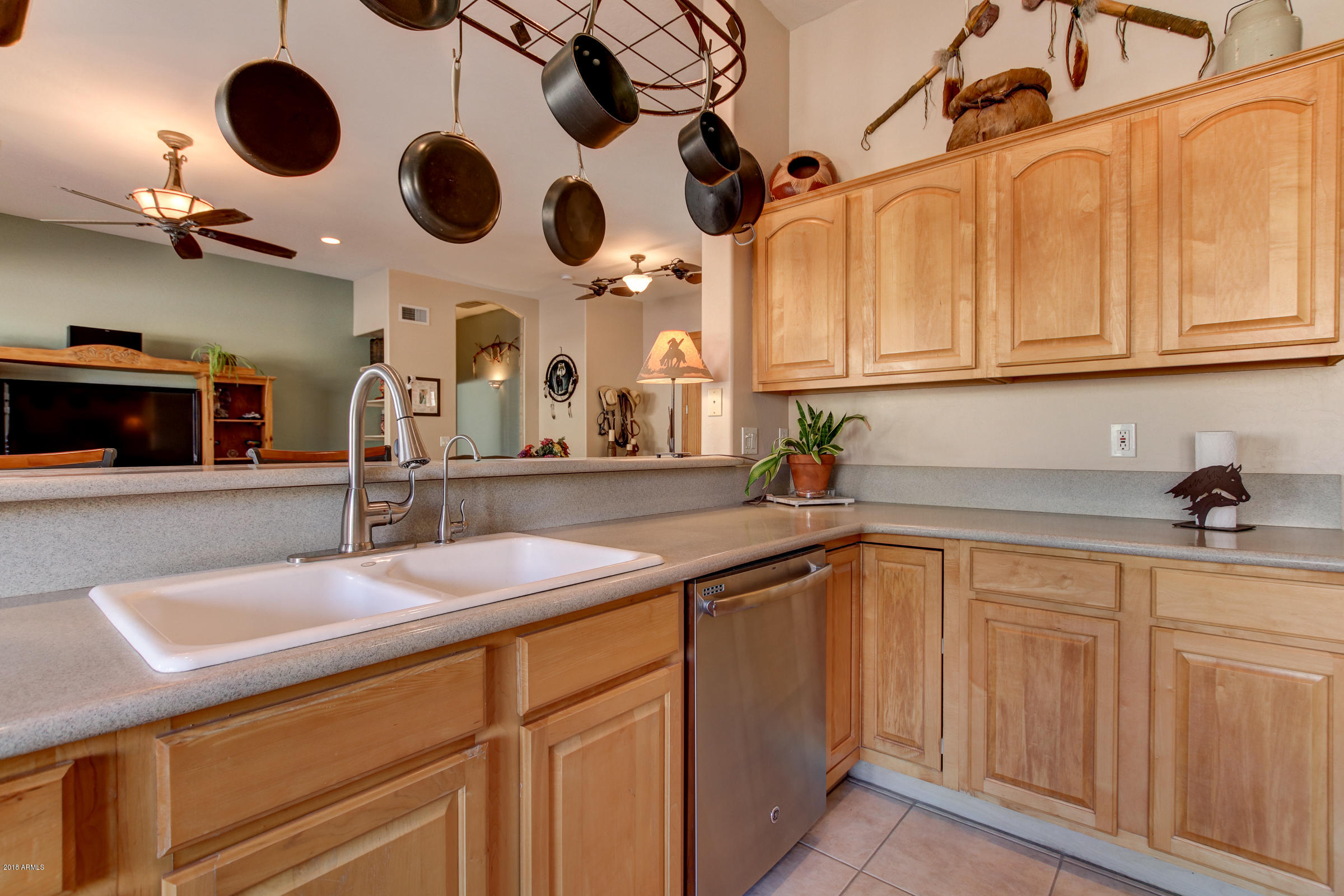 135 North Sixshooter Road Apache Junction, AZ 85119 - Photo 19 of 63 135 N Sixshooter Rd-30