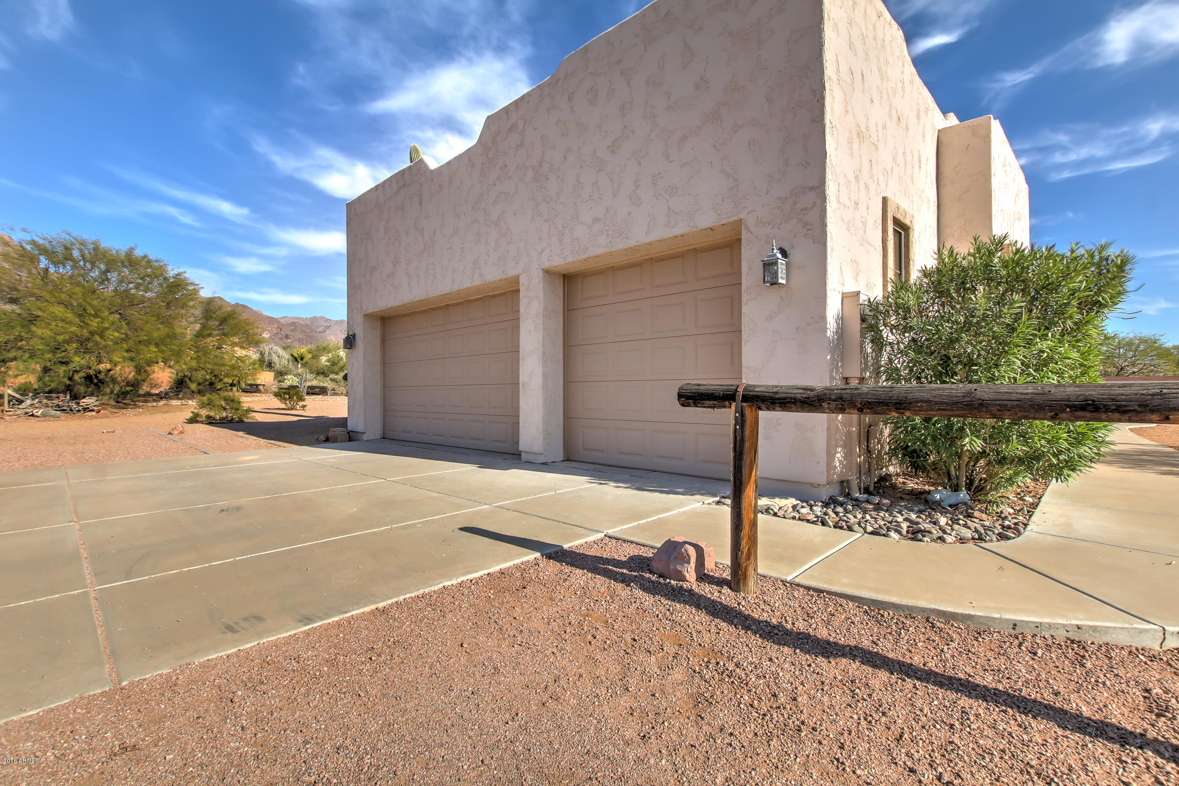 135 North Sixshooter Road Apache Junction, AZ 85119 - Photo 40 of 63 135 N Sixshooter Rd-14
