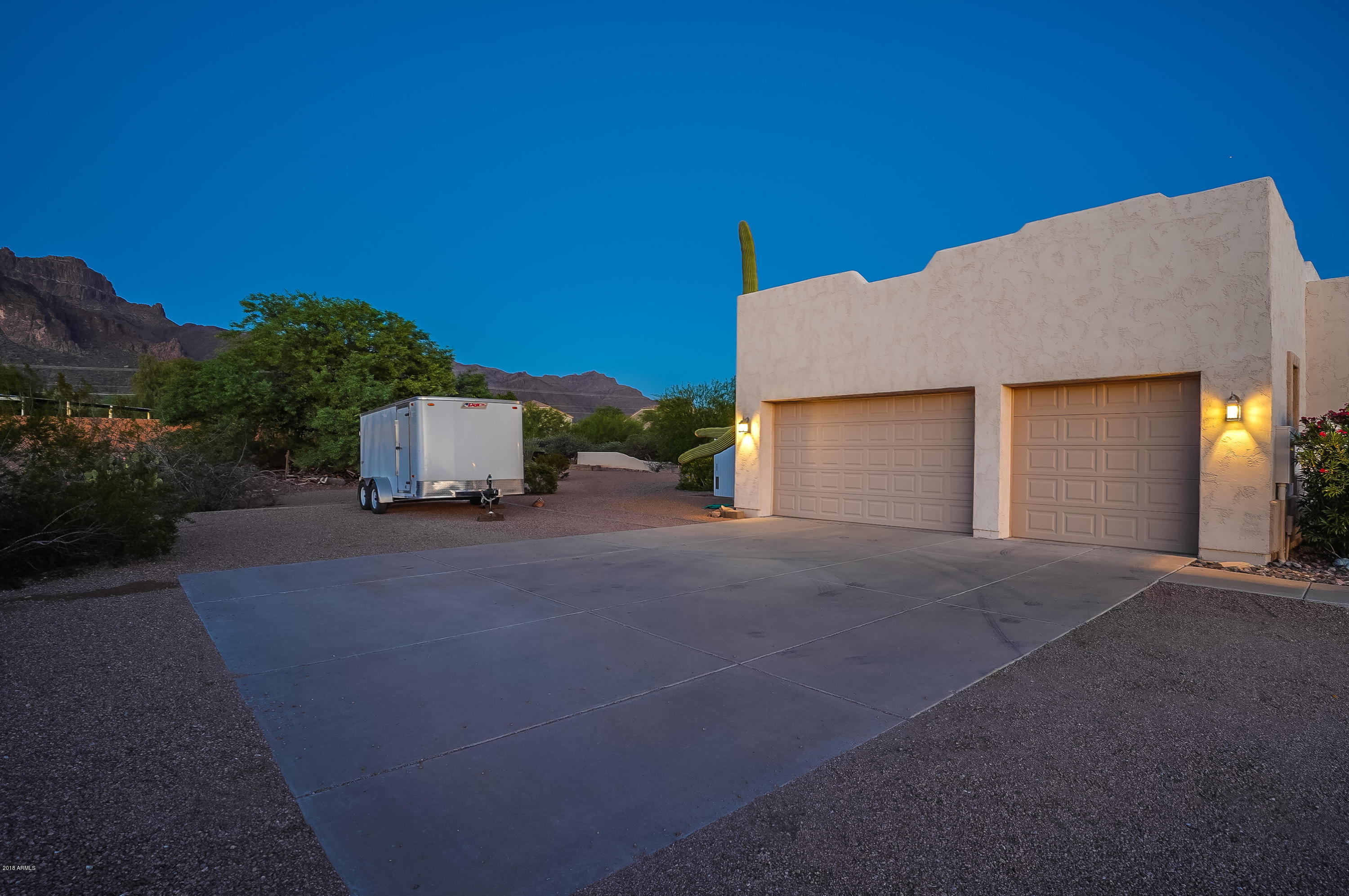 135 North Sixshooter Road Apache Junction, AZ 85119 - Photo 53 of 63 Sixshooter - 33