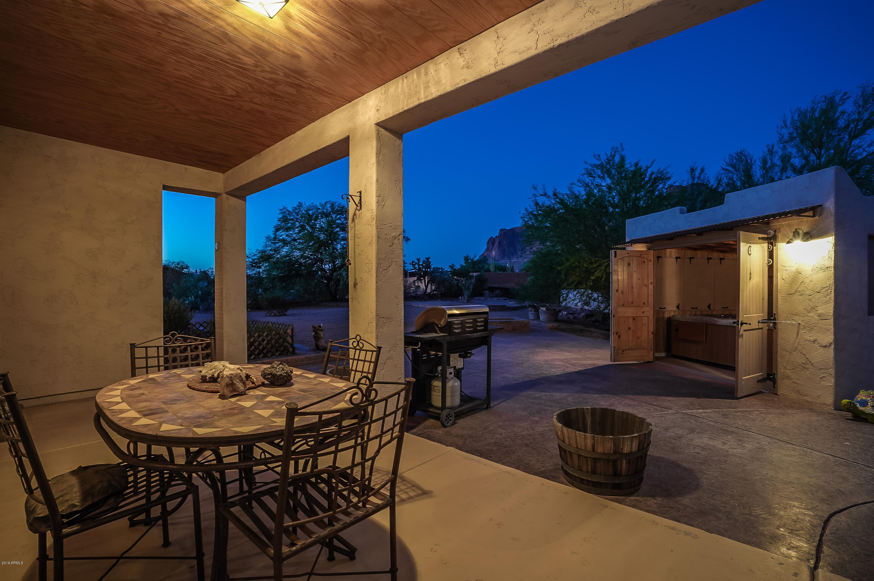 135 North Sixshooter Road Apache Junction, AZ 85119 - Photo 56 of 63 Sixshooter - 39