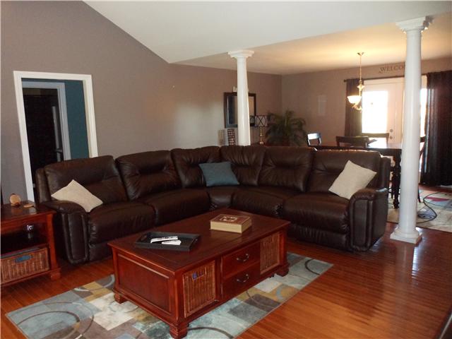 116 Martin Road Lawrenceburg, TN 38464 - Photo 2 of 16