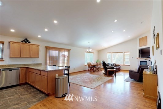 10306 Collins Road Sedro-Woolley, WA 98284 - Photo 7 of 28 Gallery Image 7